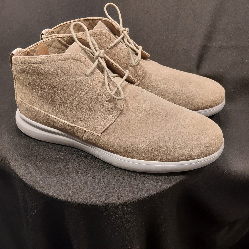 johnnie-O Chill Chukka Taupe Suede Boots JMFW1200 Men's 9.5 M EVA Sole